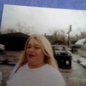 Meet your Posher, Debrah